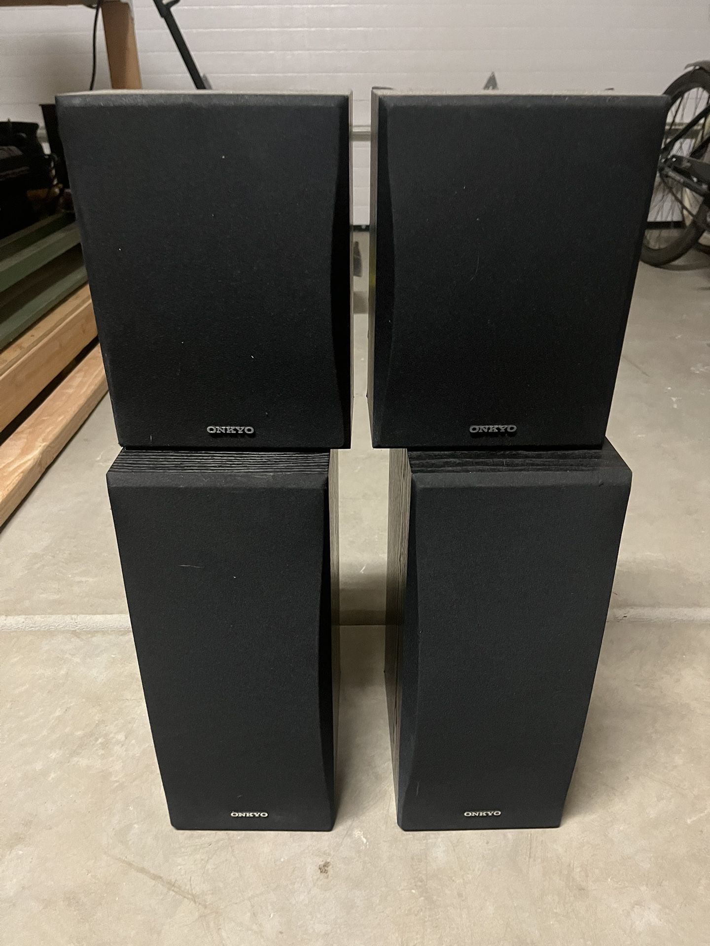 Set Of 4 Onkyo Surround Sound Speakers