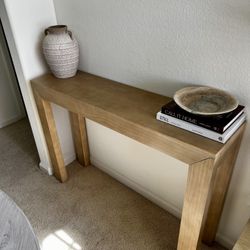 Solid Wood Console table/Entry table 