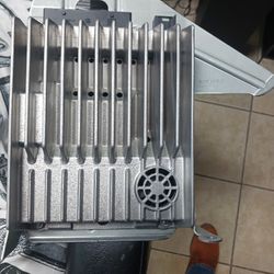 Mercedes Benz Music Amplifier Fit E350 C300  and More  $350