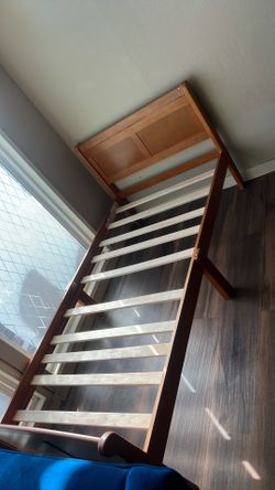 Twin bed