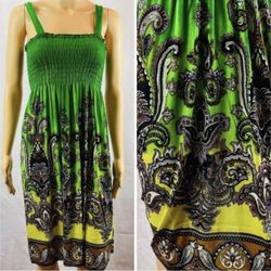 Brand New Medium Women’s Summer Dress 
