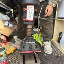 Tri-Star 5 Speed Table Still