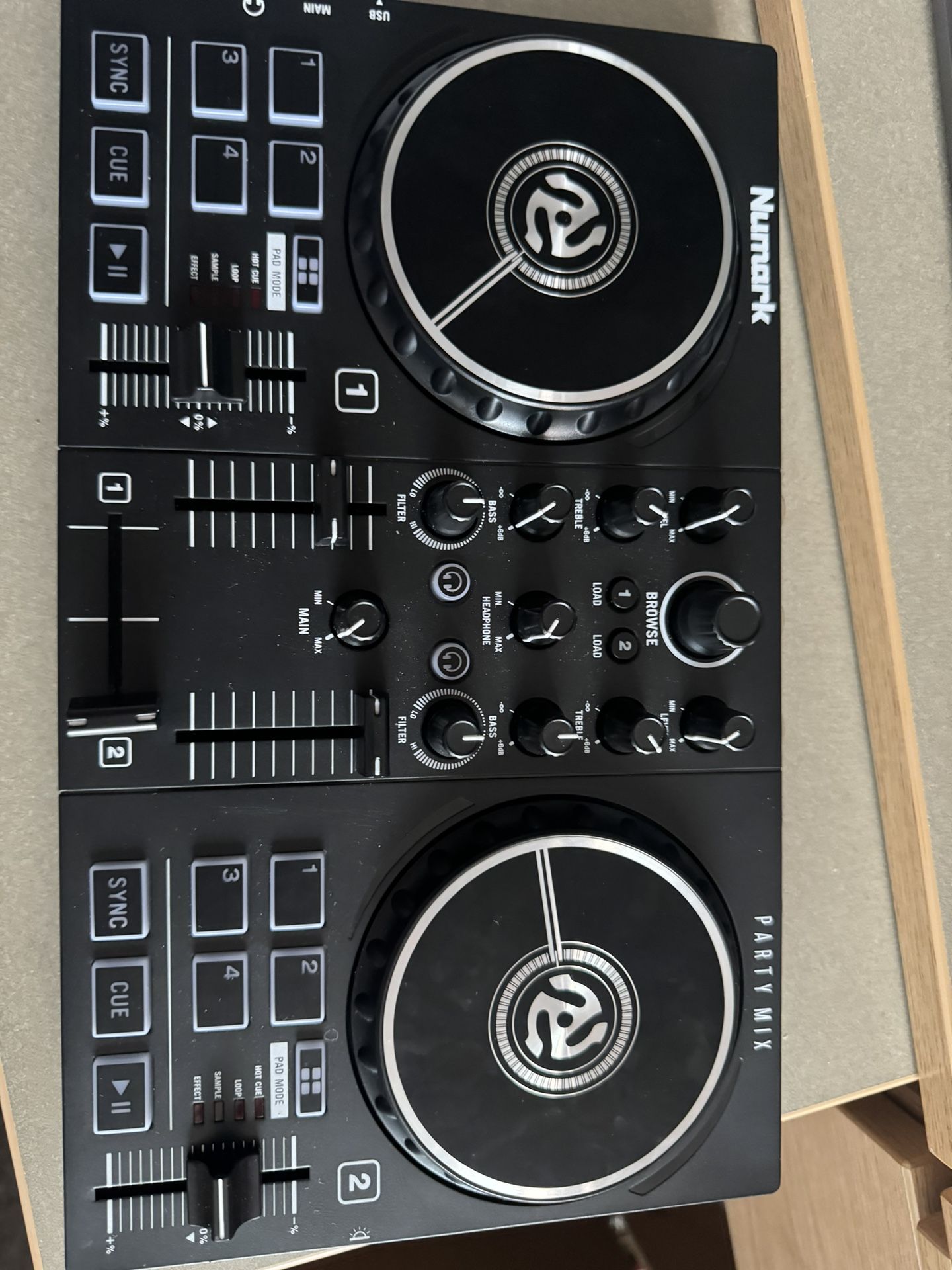 Numark Party Mix 2