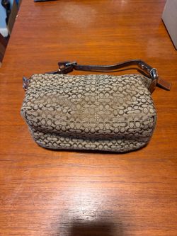 Vintage Coach signature “C” monogram small shoulder bag