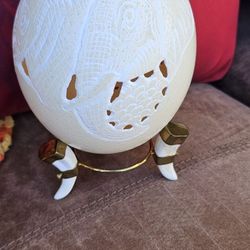 Vintage hand carved ostrich egg with elephant,Leon/More African Animals Big Five