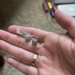 Men 1/10 CT 925 Silver earrings 