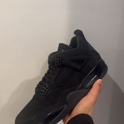 Jordan 4 Black Cat 