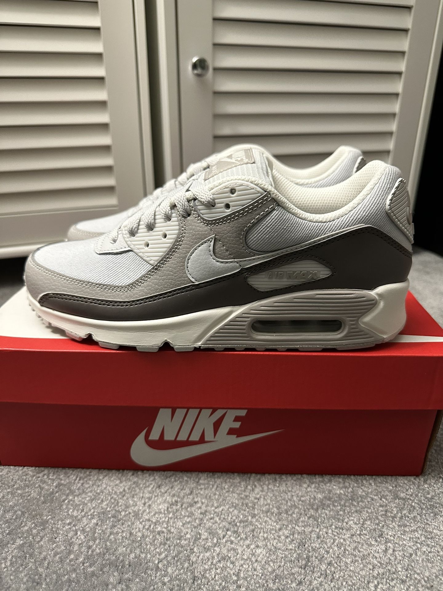 BRAND NEW NIKE AIR MAX 90 SHOES MENS SIZE SIZE PHOTON