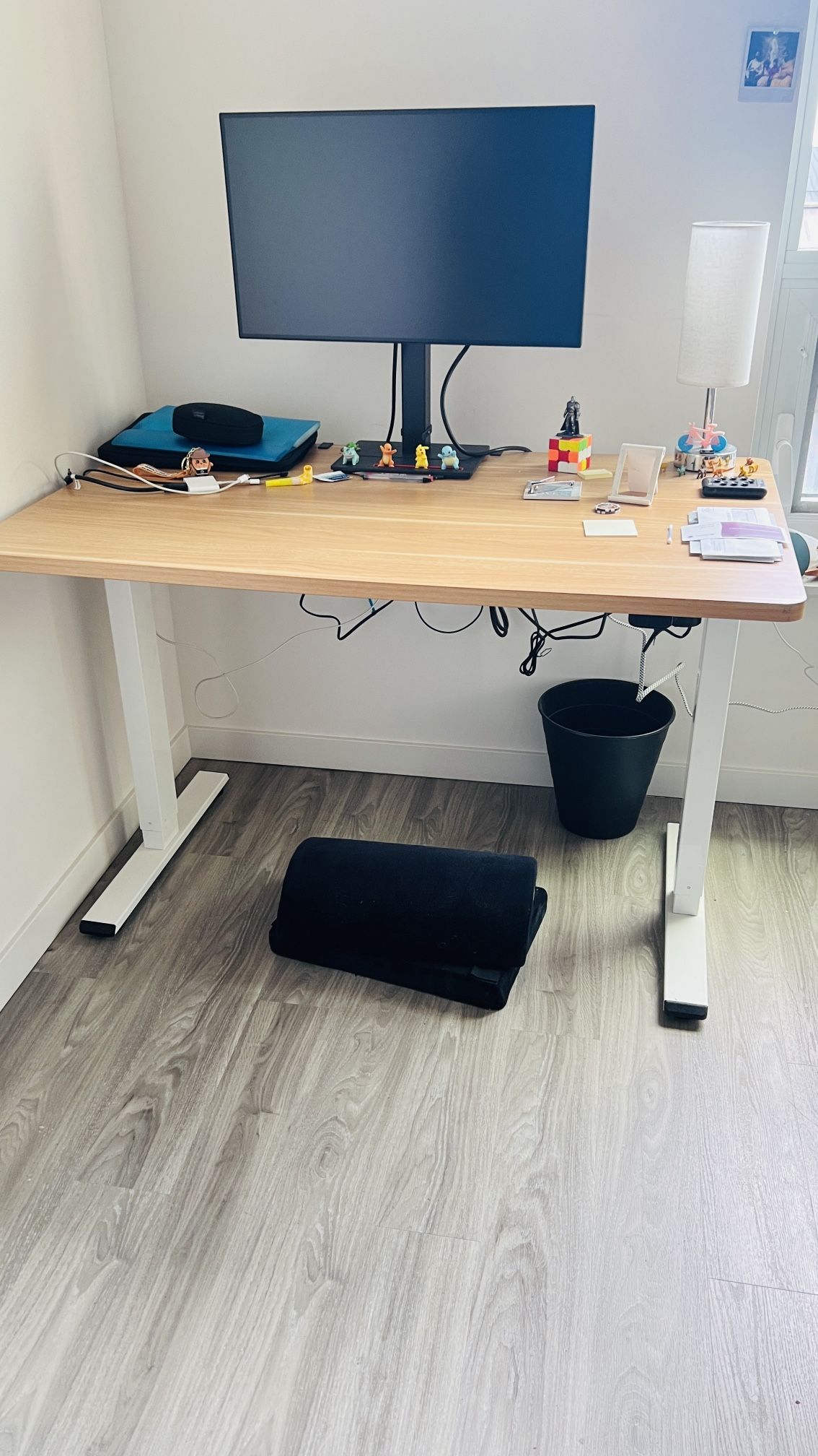 Lenovo 27” Monitor
