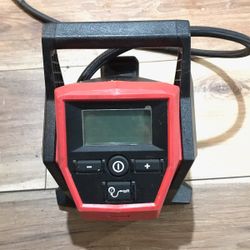 Milwaukee Compact Inflator 