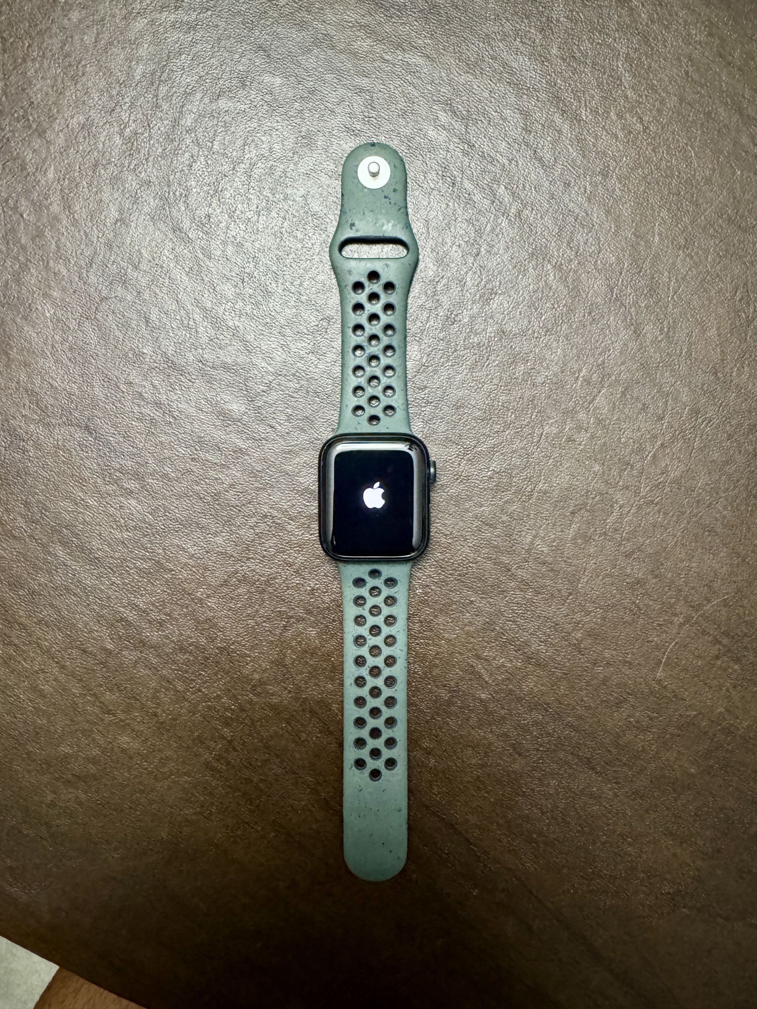 Apple Watch SE 2nd Gen Aluminum Black GPS