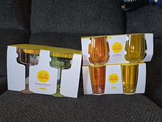 Sun squad cups