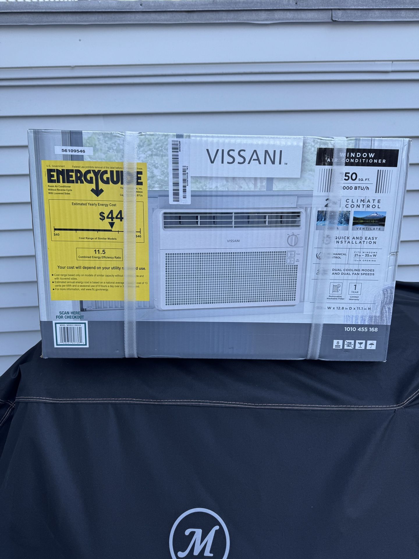 Vissani Window Unit Air Conditioner.
