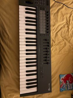 Novation FLkey 49