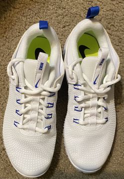 Nike Sneakers Brand New Women’s Sz 7