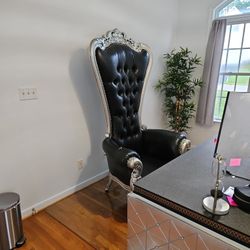 Office Furniture Set – Desk & Chair – $700 (Must Move & Transport) ✨
