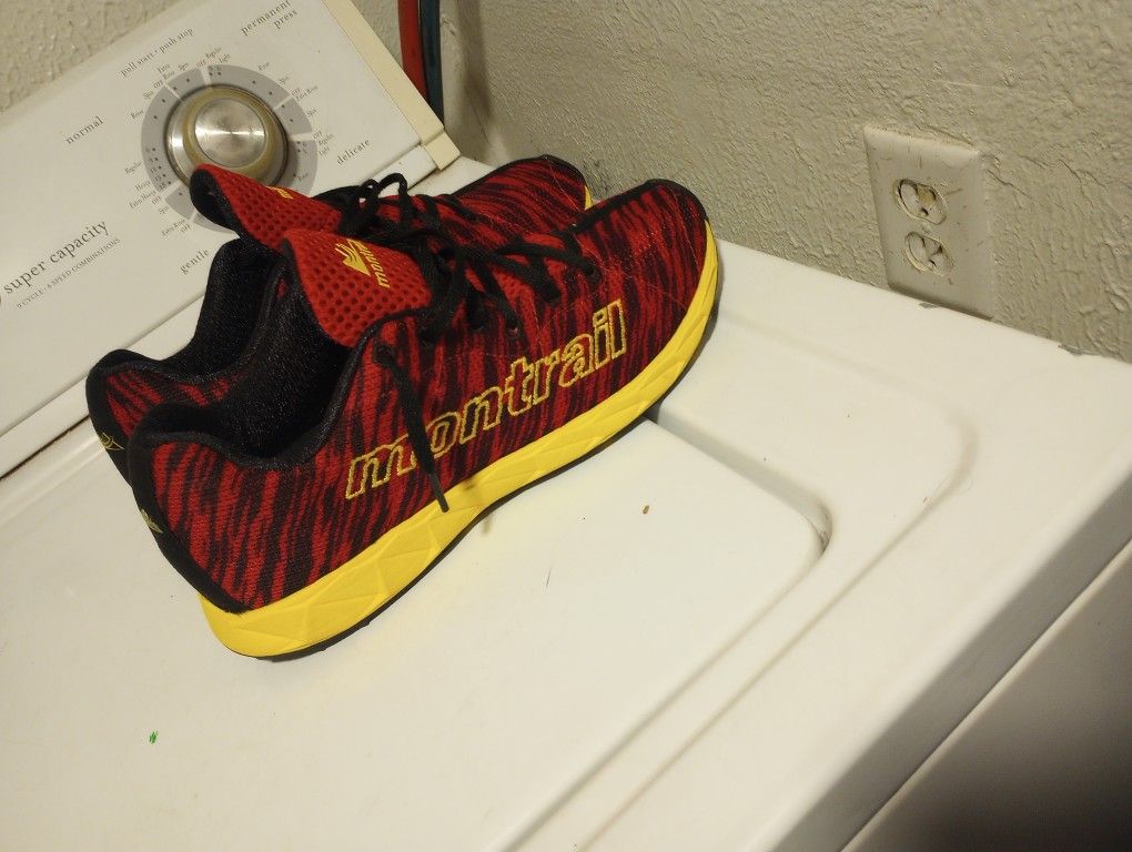 Shoes Size 9 Cash Only