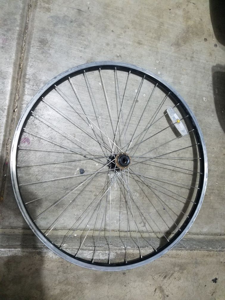 700c bicycle wheel