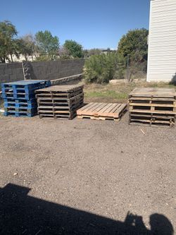 Wood Pallets
