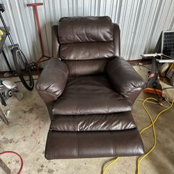Couch And Lazy Boy Electric Recliner