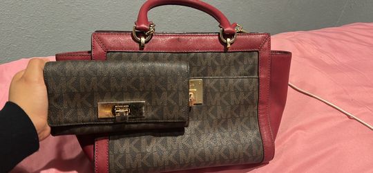 Michael kors bag set