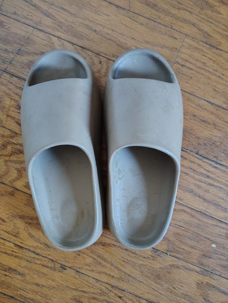 Yeezy Crocs