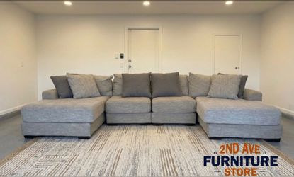Sectional Couch 🛋