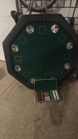 Poker Table