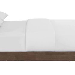 Tufted Upholstered Fabric Queen Platform Bed in Blue