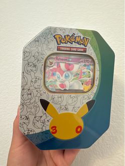 Pokémon 30th Sylveon ex Tin