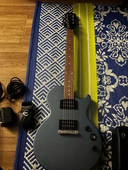 Les Paul special pelham electric blue guitar