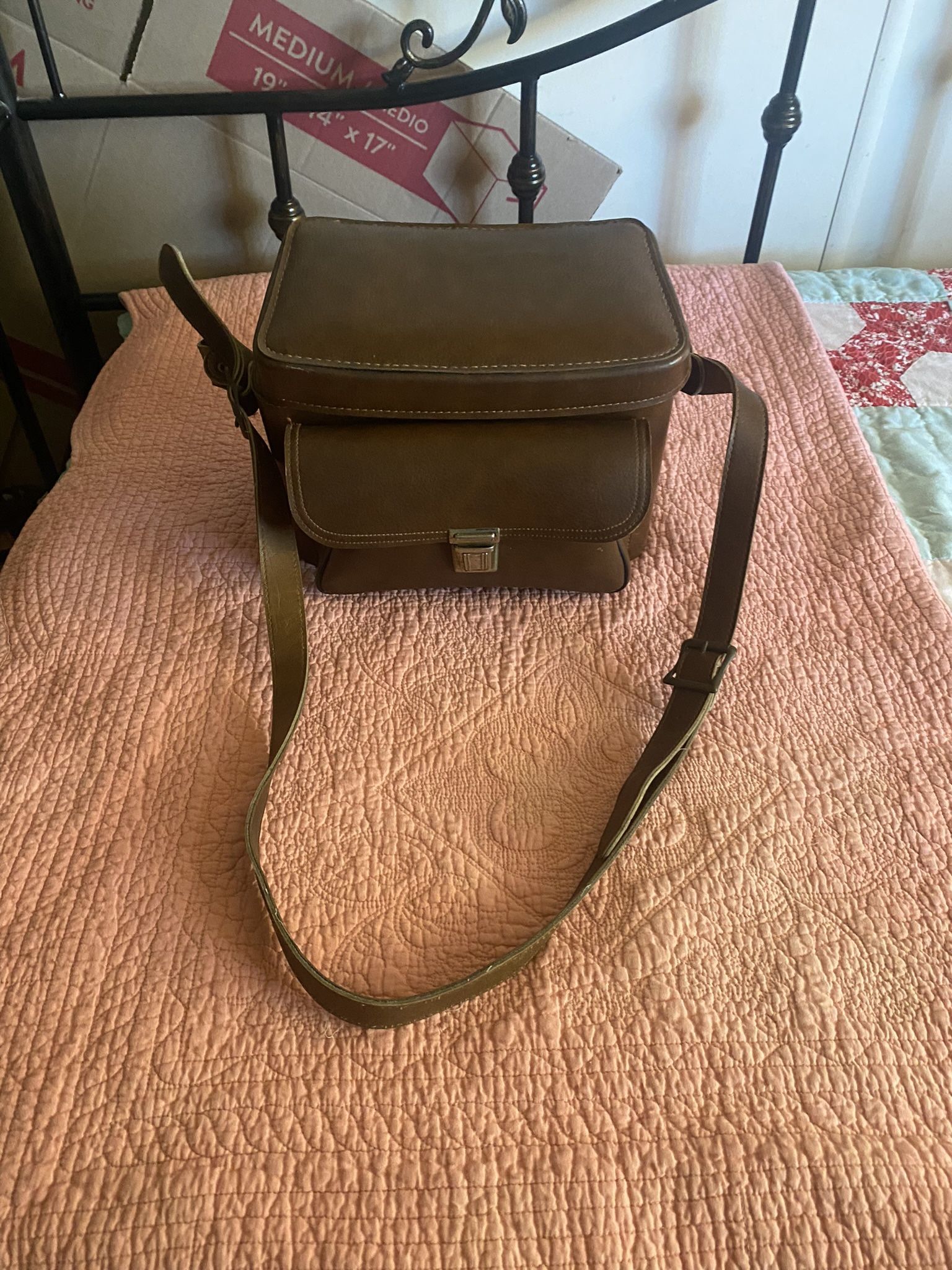 Vintage leather Camera Bag, great condition. 1970’s