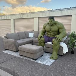 Ashley Pantomine 6 Pc Sectional 