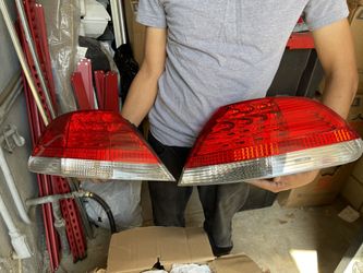 BMW Tail  Lights  07 750