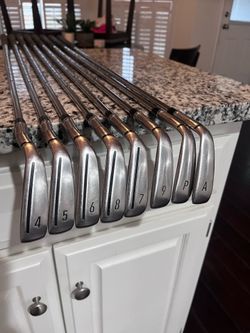 Taylormade Stealth Irons 4-AW