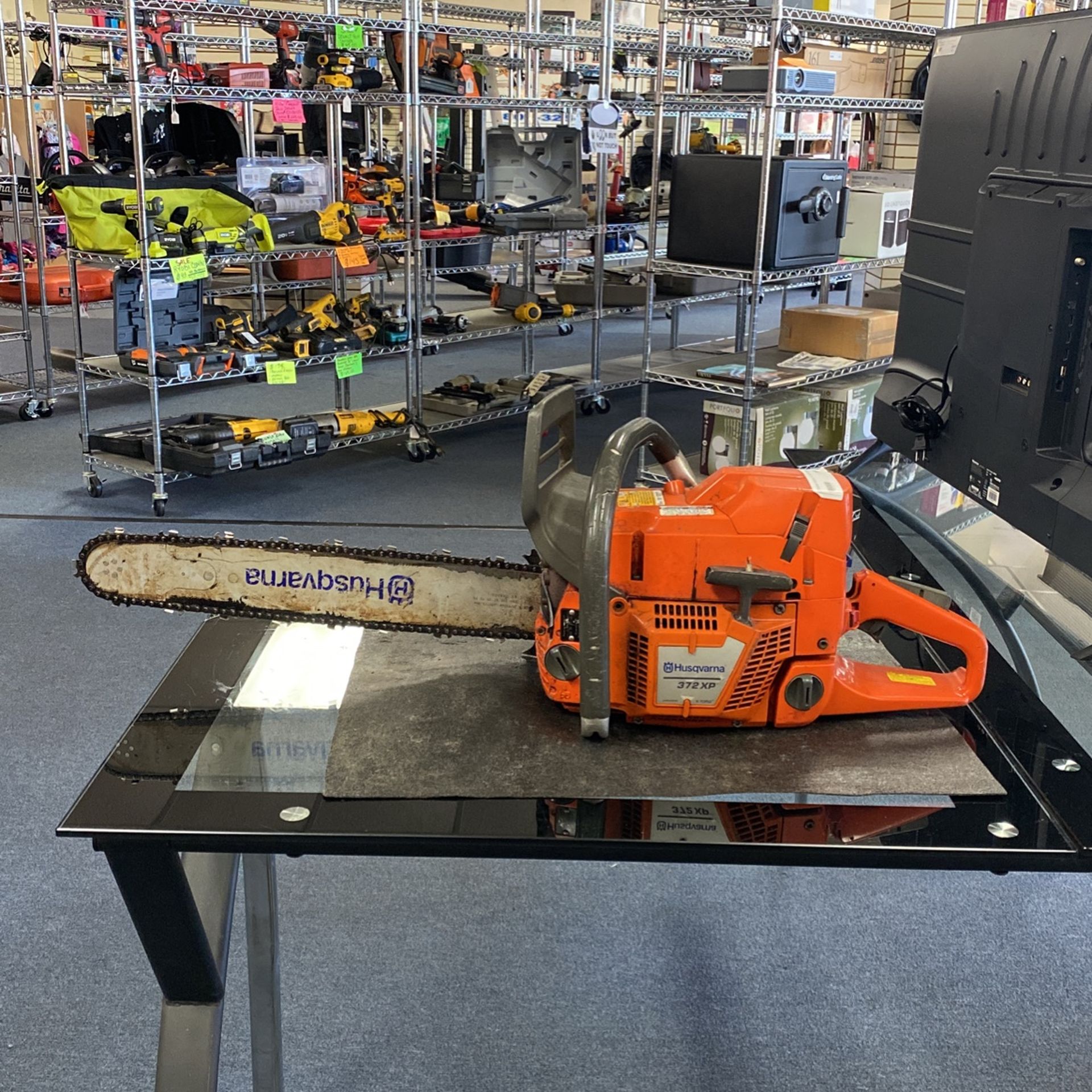 Husquvarna 372XP Professional Heavy Duty Chainsaw