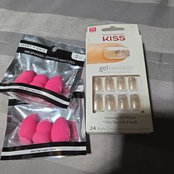 NEW NAILS AND SPONGES