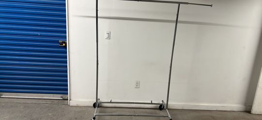 Good Condition Closing, Rack 