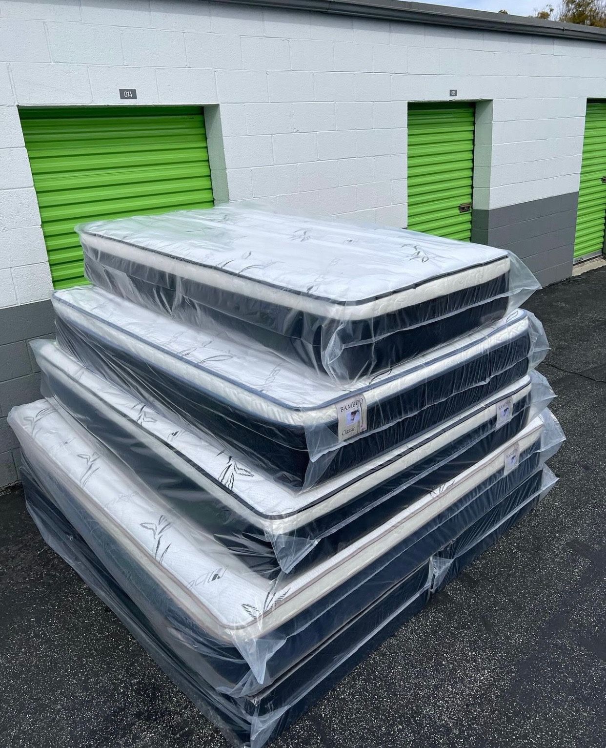 King size Pillow Top Bamboo Brand Mattress New