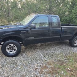 F350 Lariat 2000 7.3 L 4WD 