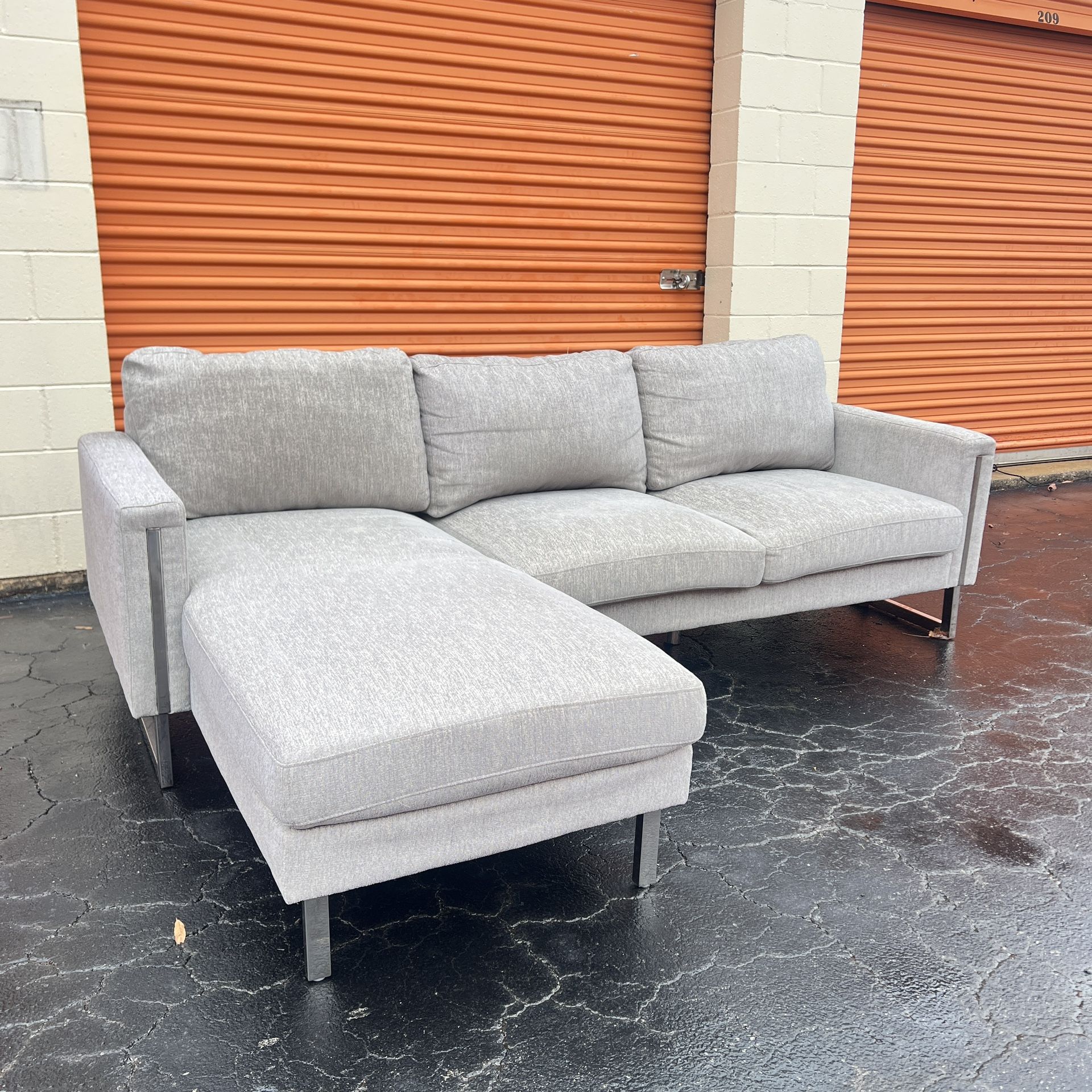 Free Delivery - Modern Gray Sectional Couch with Metal Legs