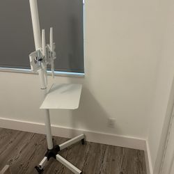 Mobile rolling TV Stand