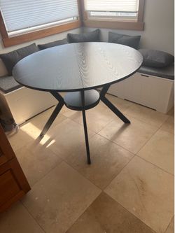 Kitchen table