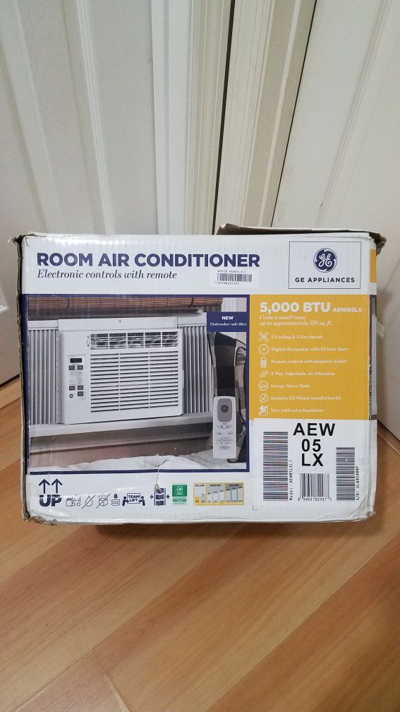 GE room AC unit- Almost New!!