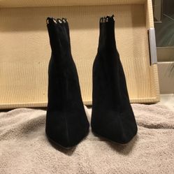 Women’s  Ankle Boot By RAYE Size 8