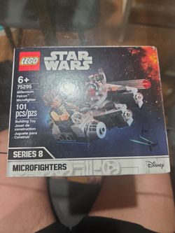 LEGO Star Wars Millennium Falcon Microfighter 75295