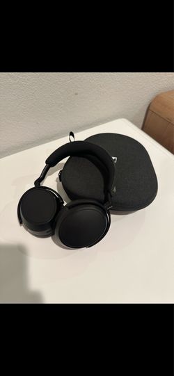 Sennheiser M4 Momentum 4 Wireless Headphones