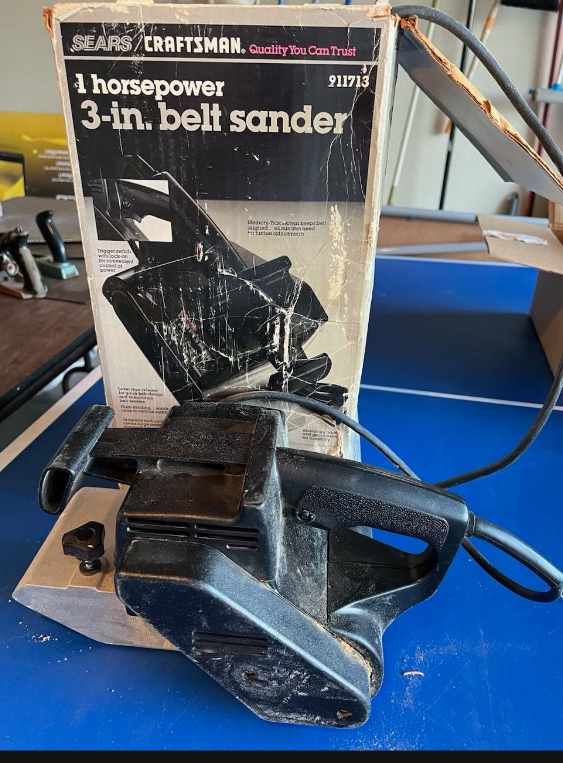 Belt sander