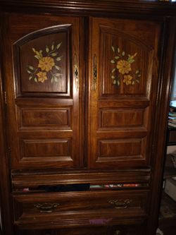 Quality Wood Bedroom Set