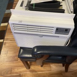 Window Air Conditioner 